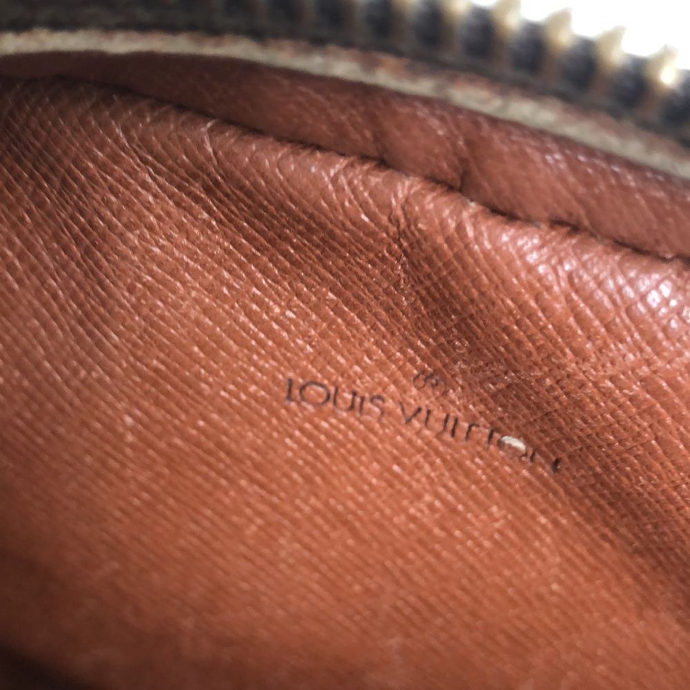 Louis Vuitton Mini Monogram Danube - Picture 9 of 13